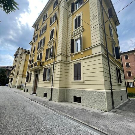 Appartamento Moderno La Dolce Vita 雷焦艾米利亚 外观 照片